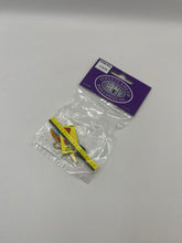 Load image into Gallery viewer, D509 - Sewing items