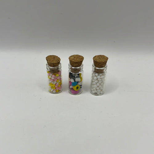 ZR063 - 3 jars of sweets