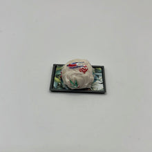 Load image into Gallery viewer, ZR190 - Decorated Christmas cake