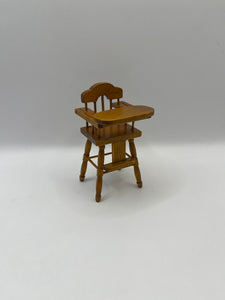 NUR009 - Teak high chair