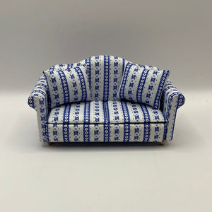 DF890 - Blue striped sofa