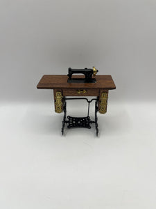 HOB001d - Sewing machine table