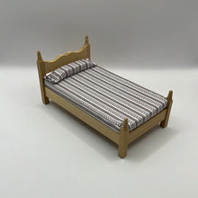 Load image into Gallery viewer, AB008 - Pine single bed