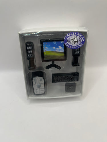 D1159 - Black desktop computer