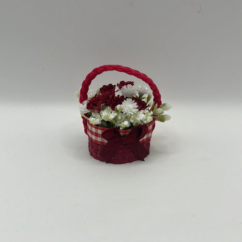 YD029 - Basket of flowers