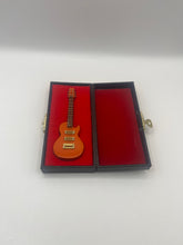 Load image into Gallery viewer, 9/563 - Orange Gibson electric guitar