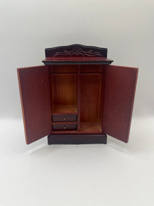 AB104 - Mahogany wardrobe/tallboy