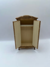 Load image into Gallery viewer, AB027 - Double wardrobe