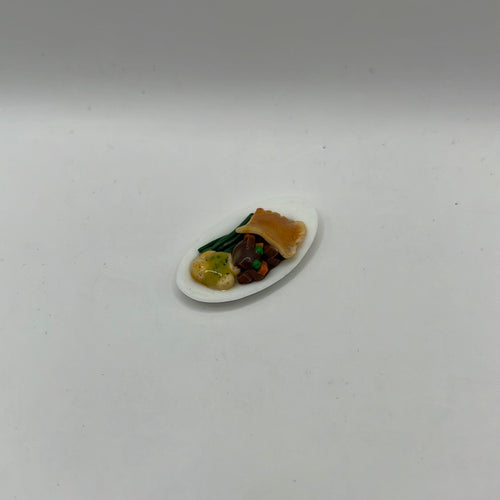 ZR097 - Pie, new potatoes and green beans