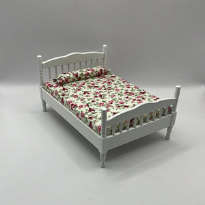 AB004 - White double bed