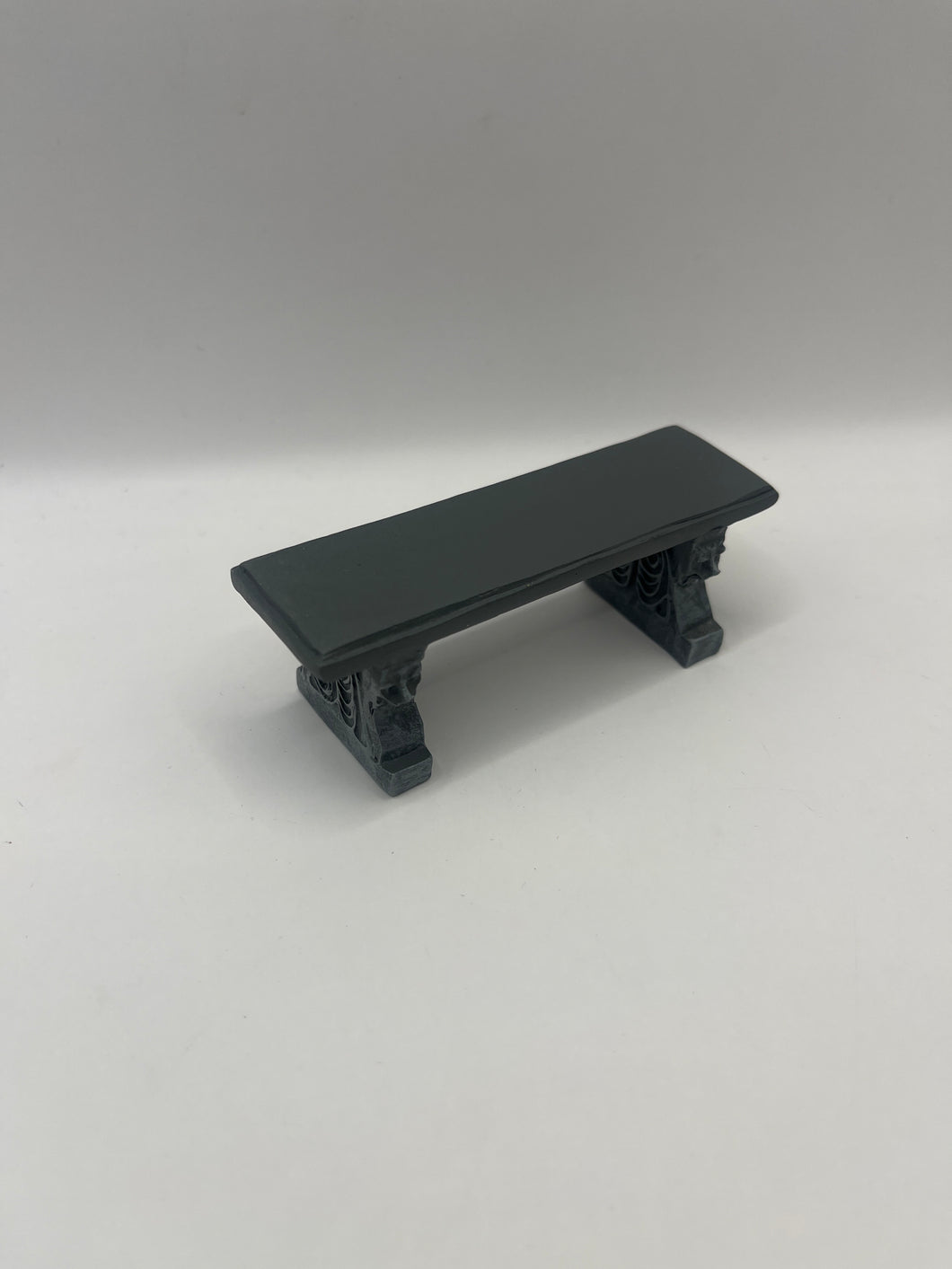 6768 - Ornamental garden seat