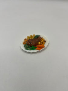 ZR102 - Roast lamb dinner platter