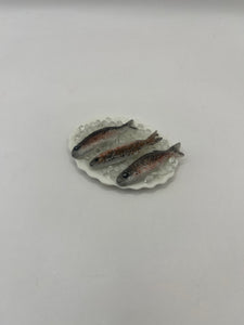 ZR105 - Fresh fish on ice platter