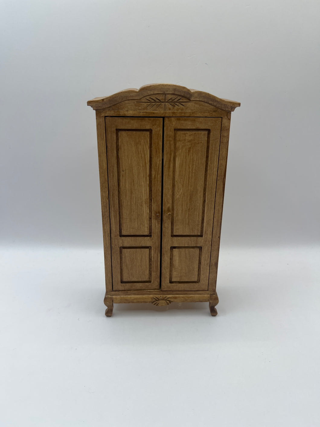 AB027 - Double wardrobe