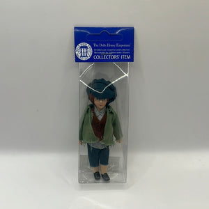 DOL025 - DHE George the urchin doll