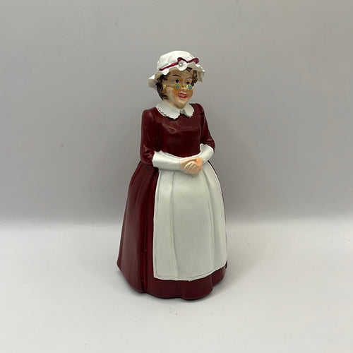 5754 - Resin Mrs Claus figure