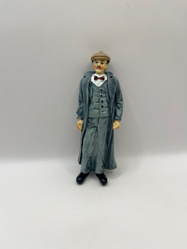 DOL037 - Victorian gentleman figure