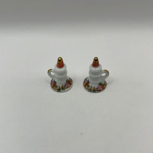 ACC374 - Pair of ceramic candlesticks