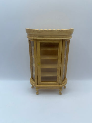 LOU032 - Display cabinet