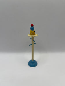 NUR008 - Child’s coat stand