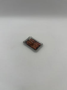 ZR072 - Tray of sausages