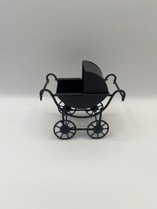 NUR087 - Black metal pram