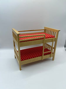 NUR111 - Pine bunk beds