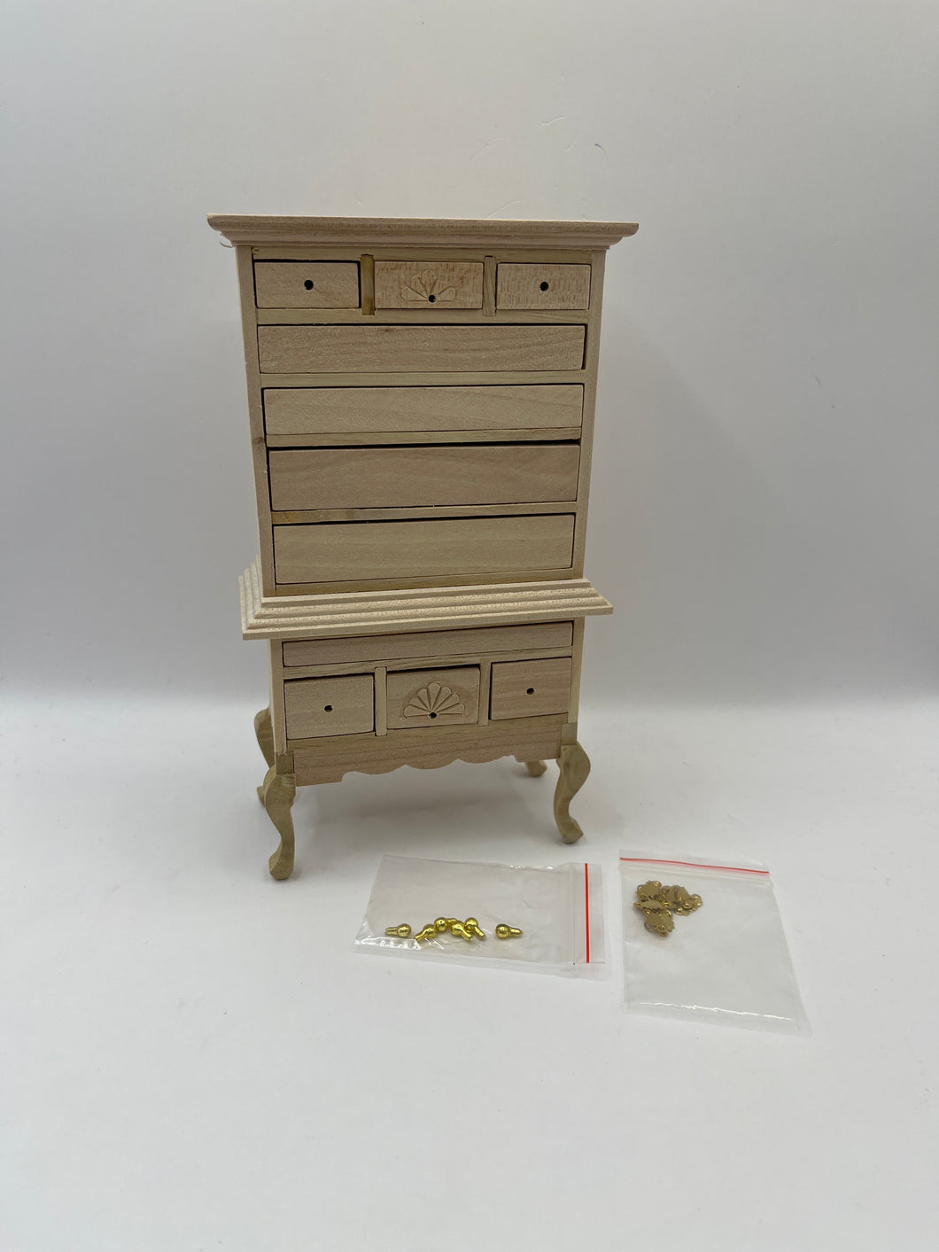 DEC027 - Bare wood fancy cabinet