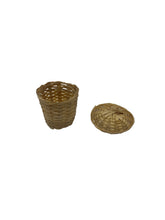 Load image into Gallery viewer, Laundry basket with lid