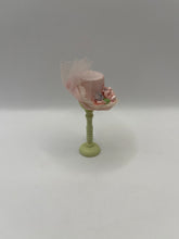 Load image into Gallery viewer, ACC139 - Hat on hat stand