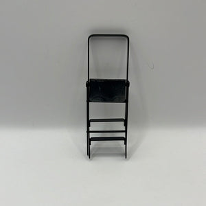 OUT031 - Black metal step ladder