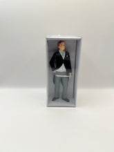 Load image into Gallery viewer, DOL160 - Resin groom figure