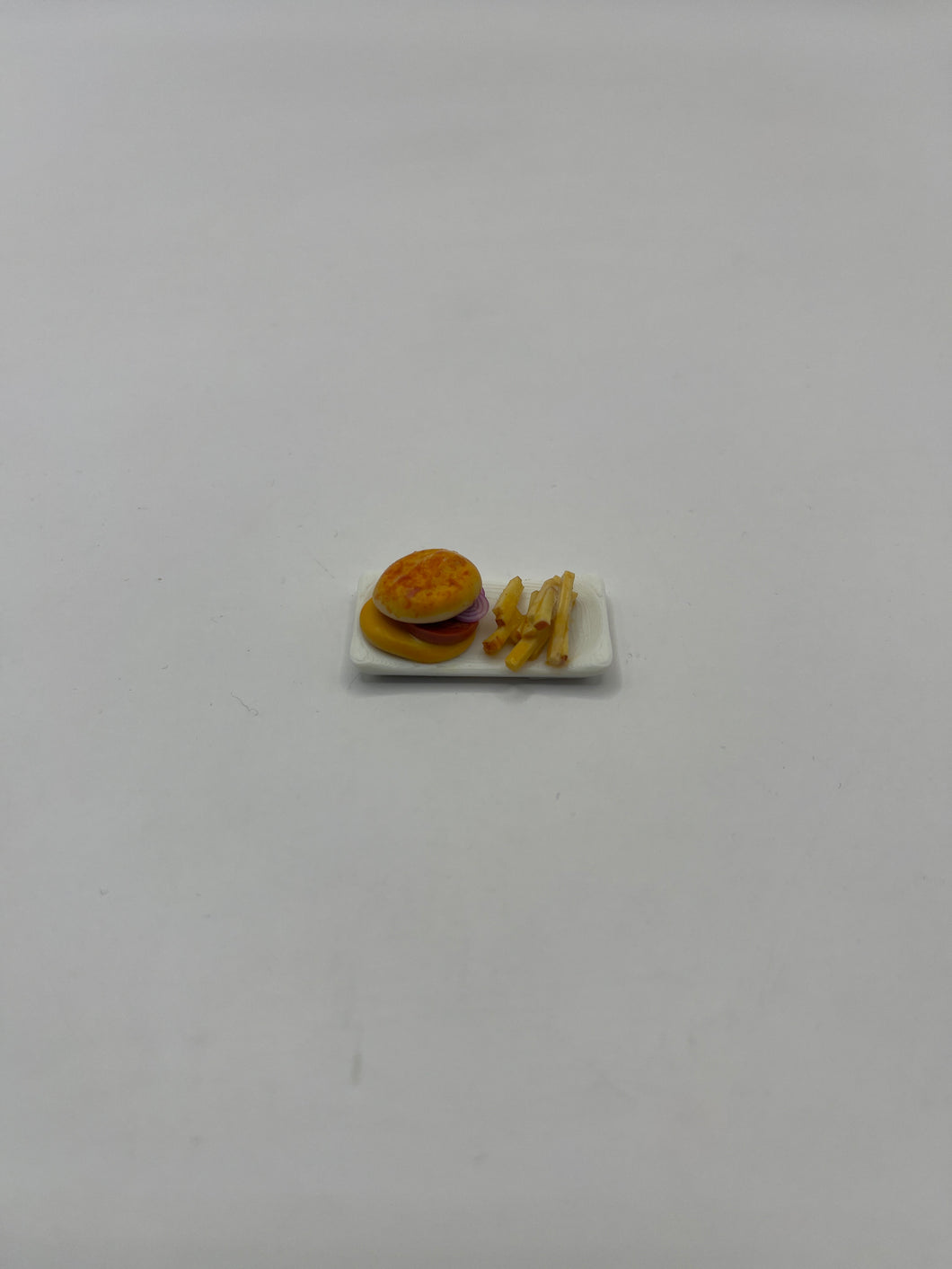 ZR090 - Burger and chips