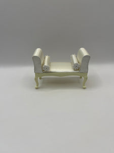 5667 - George III cream window seat