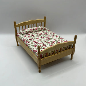 AB038 - Pine double bed