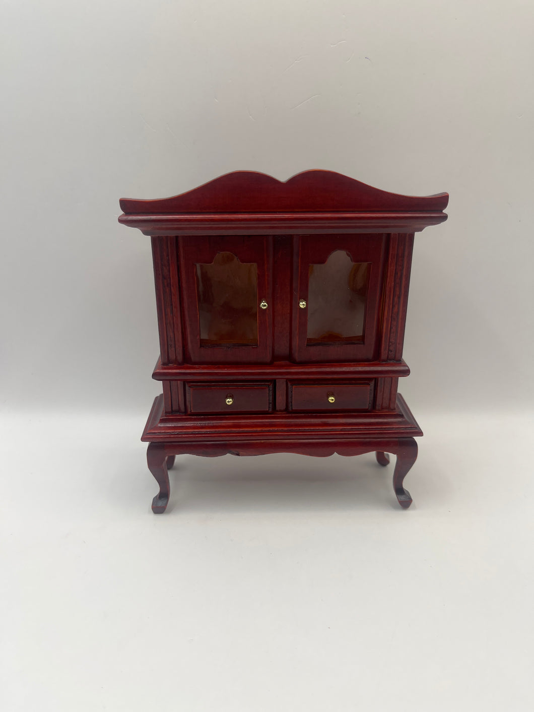 LOU036 - Display cabinet