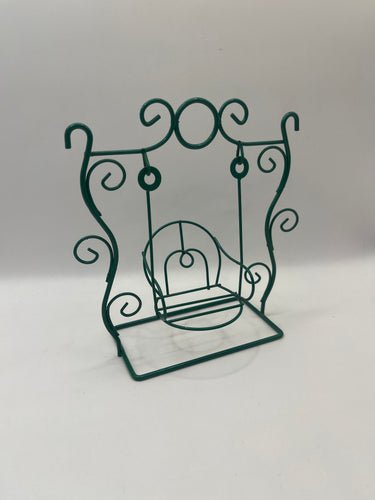 OUT009 - Green metal garden swing seat