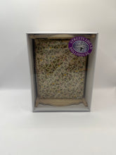 Load image into Gallery viewer, BEF068 - Bare wood double bed