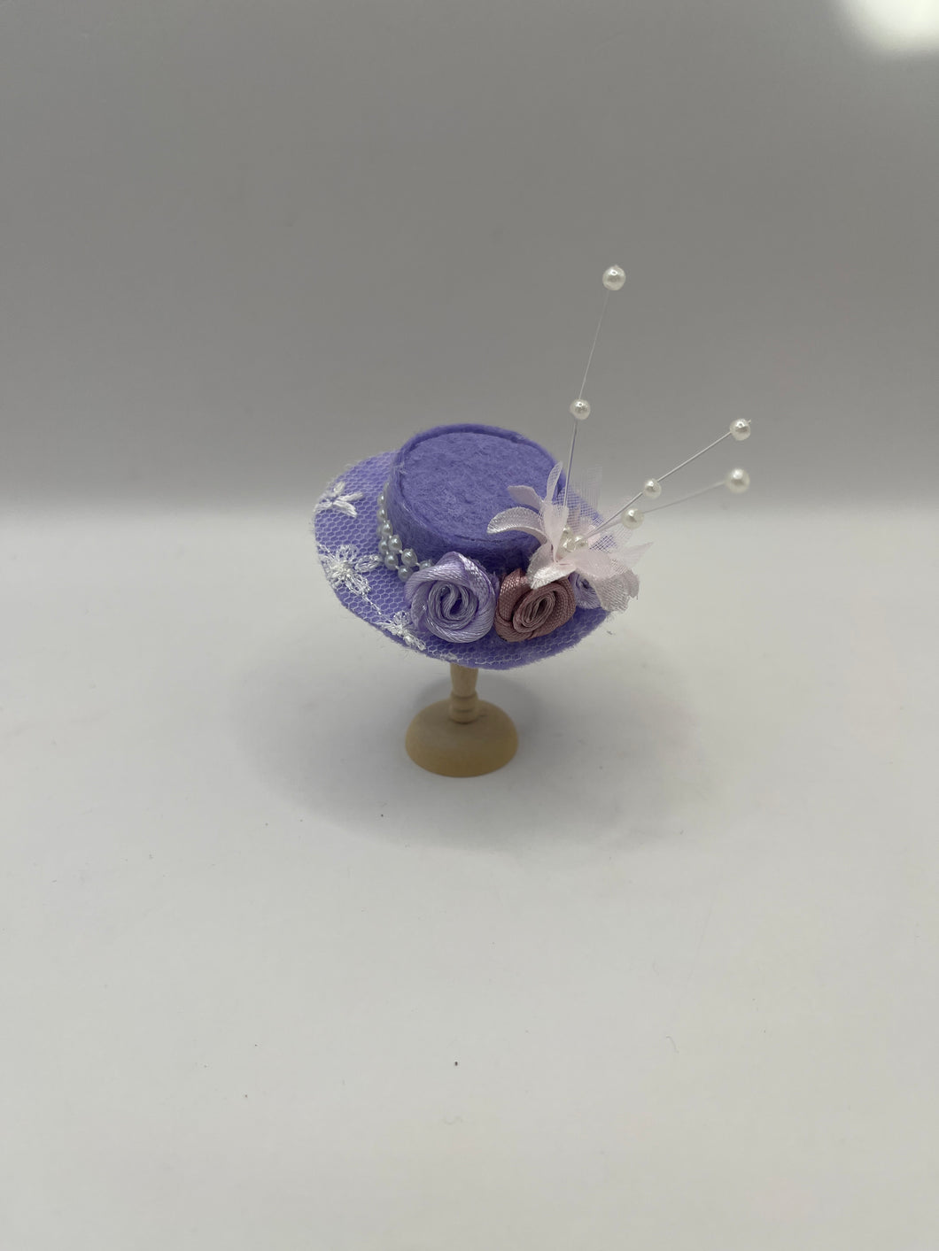 YD096 - Ladies fancy hat