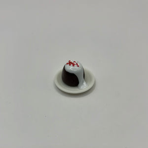 ZR183 - Christmas pudding with brandy cream