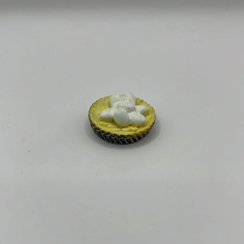 ACC414 - Resin basket of eggs