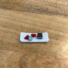 Load image into Gallery viewer, ZR062 - Duo of desserts